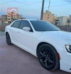 كرايسلر 300